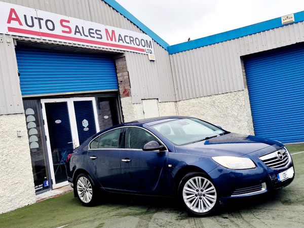 Opel Insignia Hatchback, Diesel, 2013, Blue