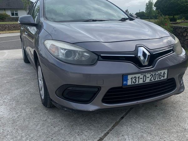Renault Fluence Saloon, Diesel, 2013, Grey
