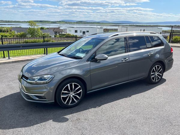 Volkswagen Golf Estate, Petrol, 2018, Grey