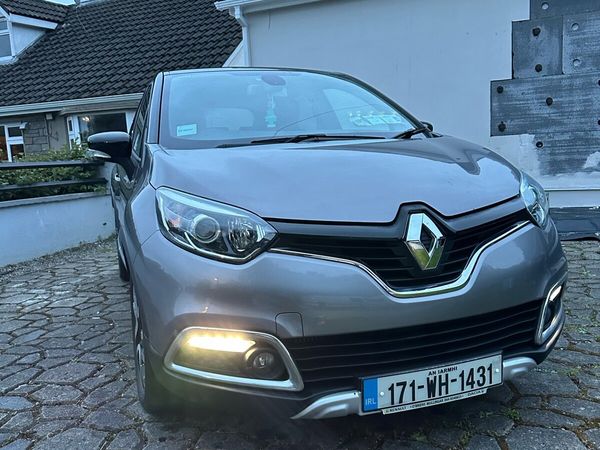 Renault Captur Hatchback, Diesel, 2017, Grey