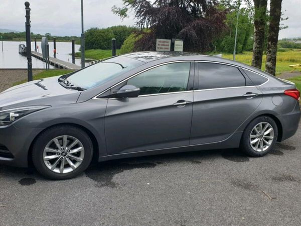 Hyundai i40 Saloon, Diesel, 2015, Silver