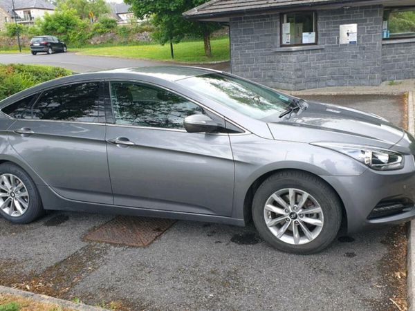 Hyundai i40 Saloon, Diesel, 2015, Silver
