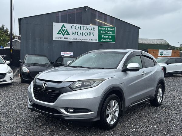 Honda Vezel SUV, Petrol Hybrid, 2015, Silver