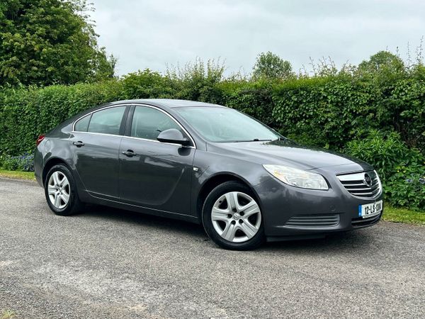 Opel Insignia Saloon, Diesel, 2012, Grey