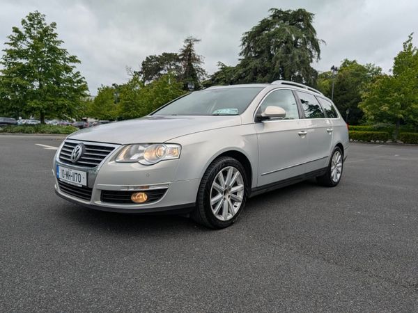 Volkswagen Passat Estate, Diesel, 2010, Silver