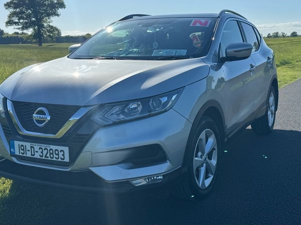 Nissan Qashqai MPV, Petrol, 2019, Grey