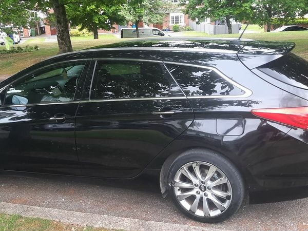 Hyundai i40 Estate, Diesel, 2012, Black