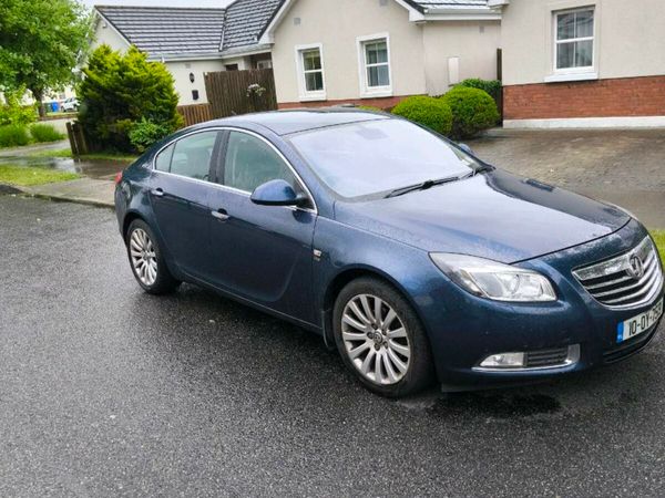 Vauxhall Insignia Hatchback, Diesel, 2010, Blue