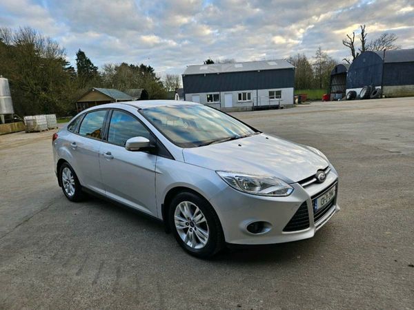Ford Focus Saloon, Diesel, 2013, Silver