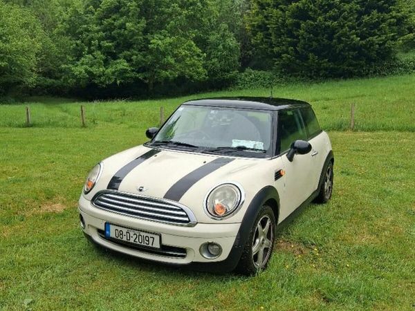Mini Cooper Hatchback, Petrol, 2008, White