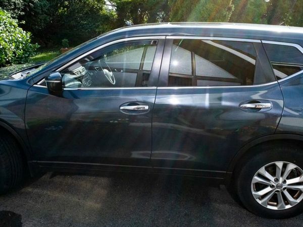 Nissan X-Trail SUV, Diesel, 2015, Blue