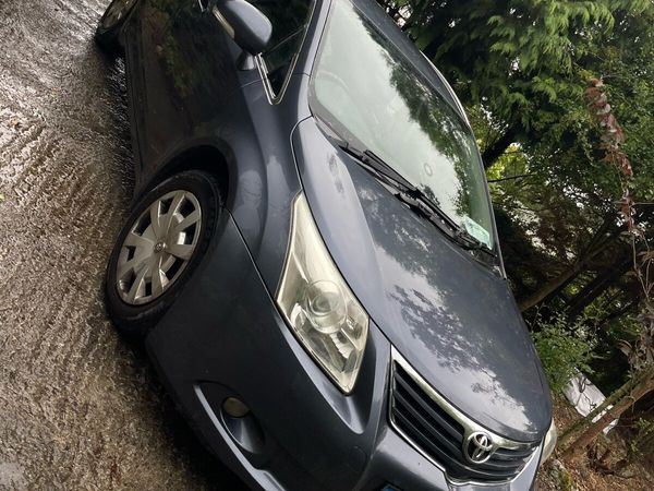 Toyota Avensis Estate, Diesel, 2009, Blue