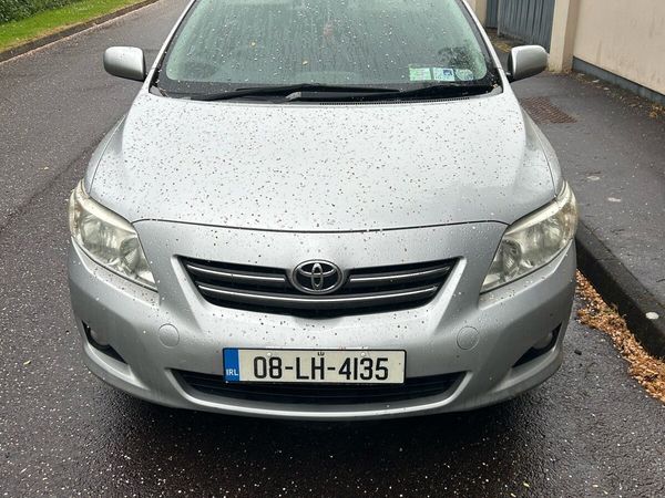 Toyota Corolla Saloon, Petrol, 2008, Silver