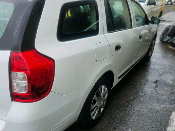Dacia Sandero Hatchback, Diesel, 2016, Blue