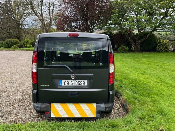Fiat Doblo MPV, Petrol, 2009, Grey