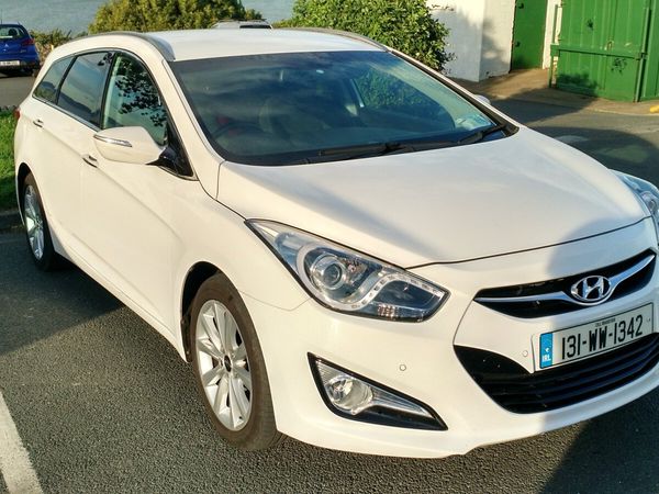 Hyundai i40 Estate, Diesel, 2013, White