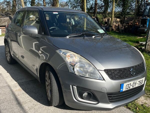 Suzuki Swift Hatchback, Petrol, 2013, Grey