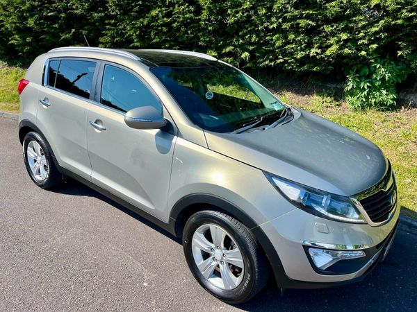 Kia Sportage SUV, Diesel, 2013, Silver