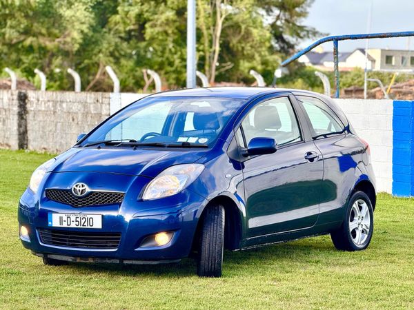 Toyota Yaris Hatchback, Petrol, 2011, Blue