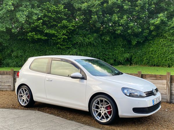 Volkswagen Golf Hatchback, Diesel, 2011, White