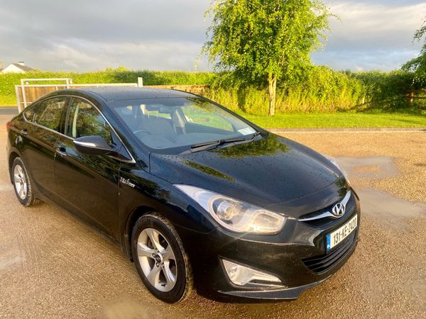 Hyundai i40 Saloon, Diesel, 2013, Black