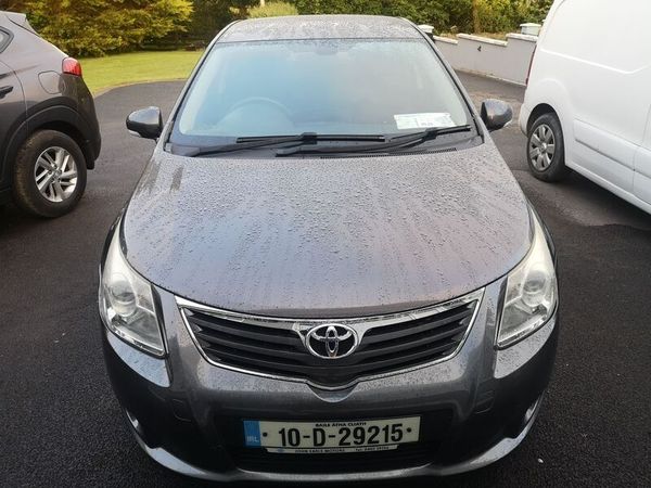Toyota Avensis Saloon, Diesel, 2010, Grey