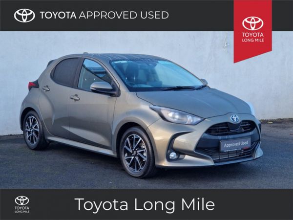 Toyota Yaris Hatchback, Petrol Hybrid, 2022, Green