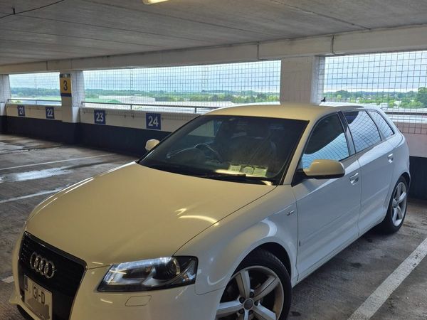 Audi A3 Hatchback, Petrol, 2013, White