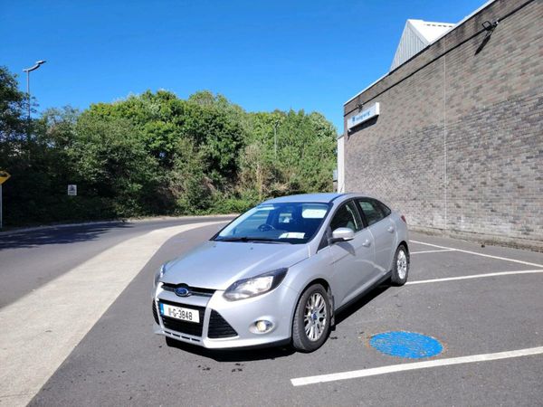 Ford Focus Saloon, Diesel, 2011, Silver