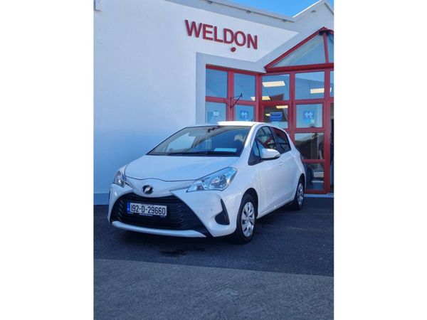 Toyota Yaris Hatchback, Petrol, 2019, White