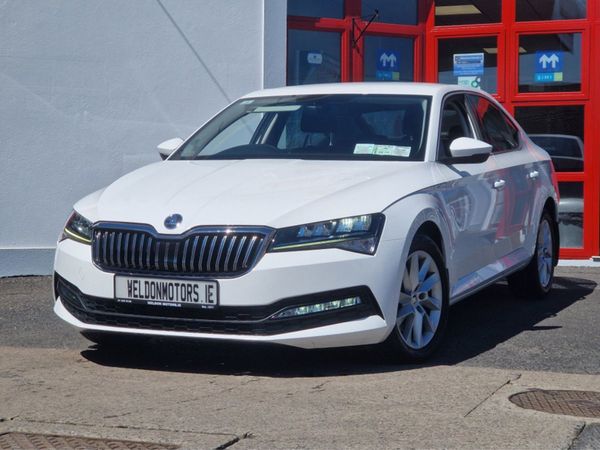 Skoda Superb Hatchback, Diesel, 2020, White