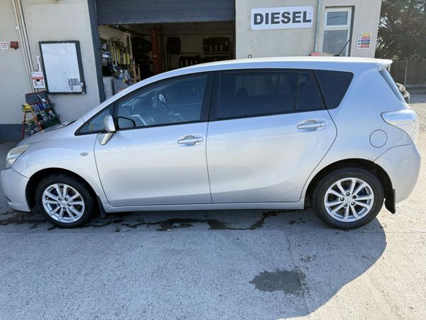 Toyota Verso MPV, Diesel, 2012, Silver