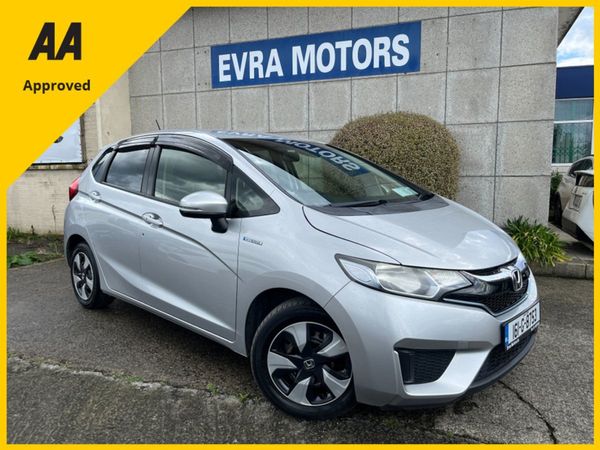 Honda Fit Hatchback, Petrol Hybrid, 2016, Silver