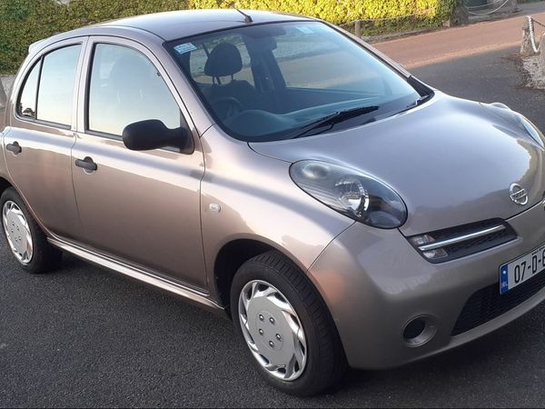 Nissan Micra Hatchback, Petrol, 2007, Gold