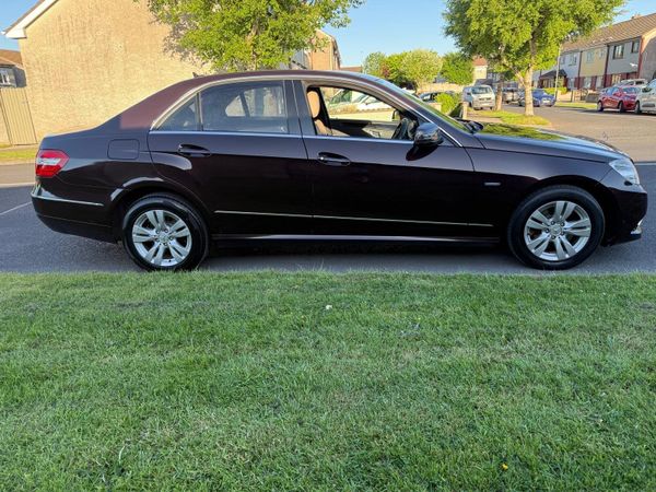 Mercedes-Benz E-Class Saloon, Diesel, 2010, Brown