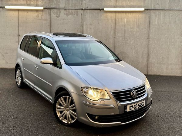 Volkswagen Touran MPV, Diesel, 2007, Silver