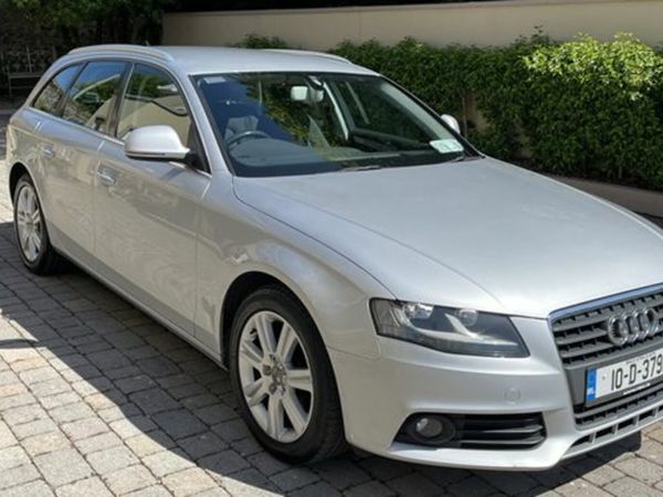 Audi A4 Estate, Petrol, 2010, Silver