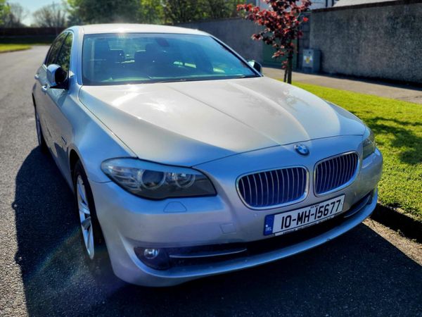 BMW 5-Series Saloon, Diesel, 2010, Silver