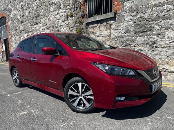Nissan Leaf Hatchback, Electric, 2021, Red