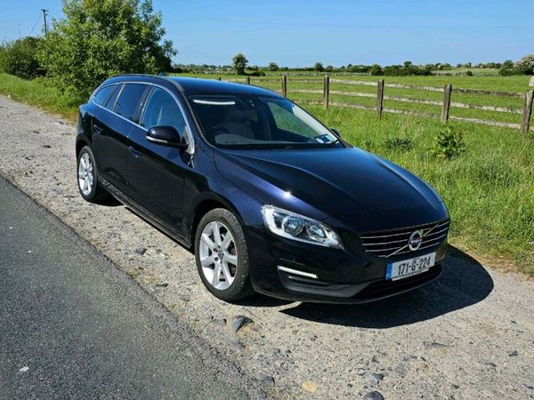 Volvo V60 Estate, Diesel, 2017, Blue