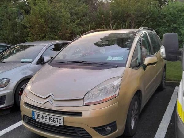 Citroen C4 Hatchback, Diesel, 2009, Beige