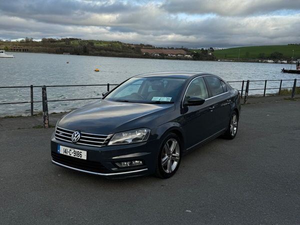 Volkswagen Passat Saloon, Diesel, 2014, Grey