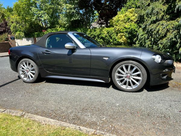 Fiat 124 Spider Convertible, Petrol, 2019, Grey