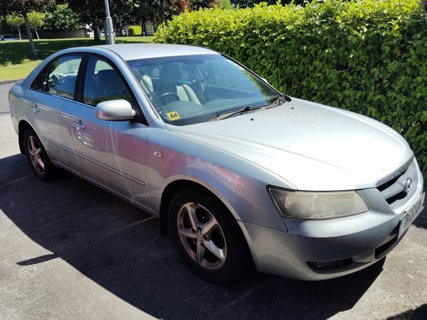 Hyundai Sonata Saloon, Petrol, 2009, Silver