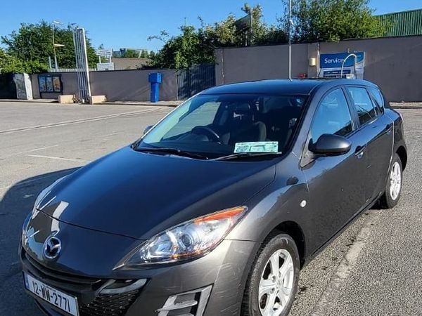 Mazda Mazda3 Hatchback, Petrol, 2012, Grey