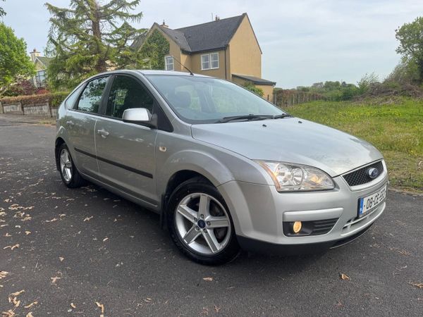 Ford Focus Hatchback, Petrol, 2008, Silver