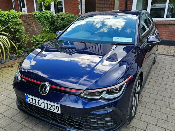 Volkswagen Golf Hatchback, Petrol, 2021, Blue