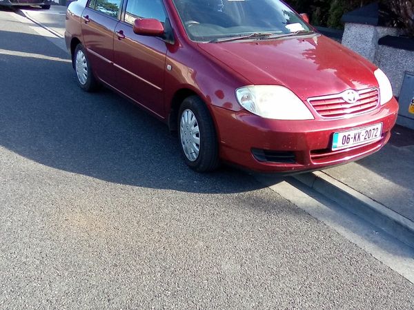 Toyota Corolla Saloon, Petrol, 2006, Red