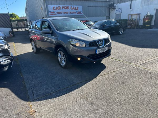 Nissan Qashqai Hatchback, Diesel, 2010, Grey