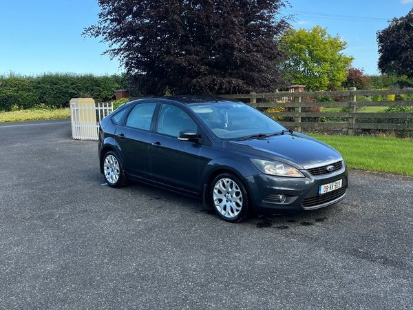 Ford Focus Hatchback, Diesel, 2009, Grey